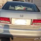 للبيع هوندا اكورد 2004