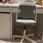 مكتب ابيض
