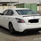 Nissan Maxima