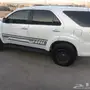 للبيع تويوتا فورتشنر دبل 4 سلندر موديل 2015