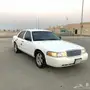 للبيع فورد كراون فكتوريا موديل 2010 .