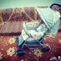 عربة اطفال نظيفة للبيع