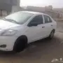 يارس 2012 لون ابيض للبيع 