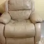 كرسي هزاز جلد طبيعي بسعر بسيط