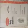 سرير اطفال بأربع عجلات