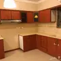 للبيع  مطبخ   3 مكيفات وندو 2 طن