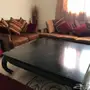 طقم كنب مع طاولة وسط