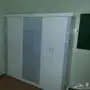 غرفة نوم كاملة مع مرتبتين سرير