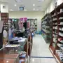 أرفف وفرش صيدلية بالكامل للبيع