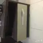 للبيع غرفة نوم نظيفة جدا مودرن استخدام بسيط