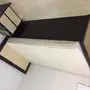 غرفه نوم كامله بالاضافه لسرير وكمودينه