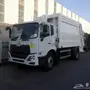 مكابس نفايات ومكانس للطرق بأحجام مختلفة 