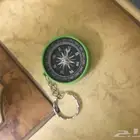 بوصلة وميدالية 