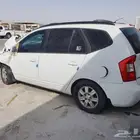 كيا كارنس 2012 مصدوم تشليح ((قطع غيار فقط))