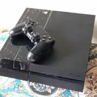 سوني 4 نظيف جدا للبيع بالرياض.