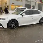 استقبال وتوديع من مطار جيزان الى  اي مكان اتصل فقط