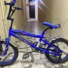 للبيع اسكوتر ودراجتين
