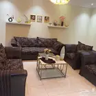 للبيع كنب نظيف كبير