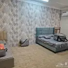 شقة مؤثثه غرفه وصاله ومطبخ وحمام