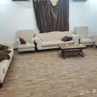 طقمين كنب كبيره وفرن سطح رحام