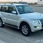 ميتسوبيشي باجيرو علامات ذهبية موديل 2020 نظيف جدا