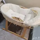 سرير أطفال للبيع