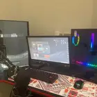 بي سي مع كامل اغراضه