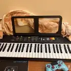 للبيع بيانو Yamaha PSR-F51