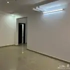 شقة ثلاث غرف وصاله وحمامين