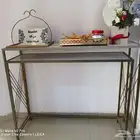 2طاولات مدخل سيراميك خاليه من العيوب مع 2طاولة خشب ب100