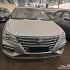 MG5 نص فل موديل 2024 ابيض وفضي