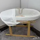 سرير سلة موسى مستعمل