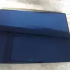 رف قزاز لون اسود على أزرق غامق