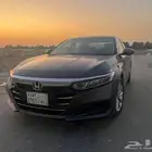 2022 هوندا أكورد LX
