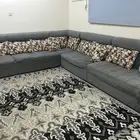 كنب مع فرشه مستعمل و طاوله و تلفزيون و ثلاجه صغيره