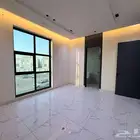 دور من 6 غرف و 5 حمامات في بدر للإيجار ب 36000 سنوي