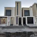 للبيع شقه دور أرضي 7غرفVIPفي عماره دورين ط الثمانين بالخميس