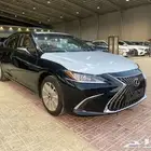 لكزس ES300h AH 2025 سعودي اسود