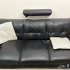 للبيع طقم كنب جلد اسود sofa 6 اشخاص 3 قطع جلد هوم سنتر