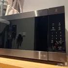 مايكرويف LG مع توزيع ذكي Smart Inverter وعاكس تذويب