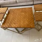 طاولة