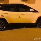 السيارة الأمريكية القوية جيب كومباس