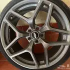 للبيع جنوط Z28 مع كفرات نظيفه