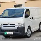 تويوتا باص ثلاجه بنزين سقف منخفض موديل 2016