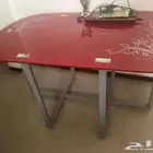طاوله مع 6 كراسي