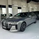 BMW 740 - 2023 - 9.800KM