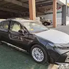 كامري بنزين LE لون اسود سعودي موديل 2025