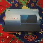 جهاز 3DS الأصلي ازرق مع كامل أغراضه مستعمل للبيع
