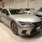 لكزس LS350 موديل 2021 فل كامل وارد الساير مستعمل