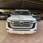 تويوتا لاندكروزر VXR 2024 ابيض مستعمل